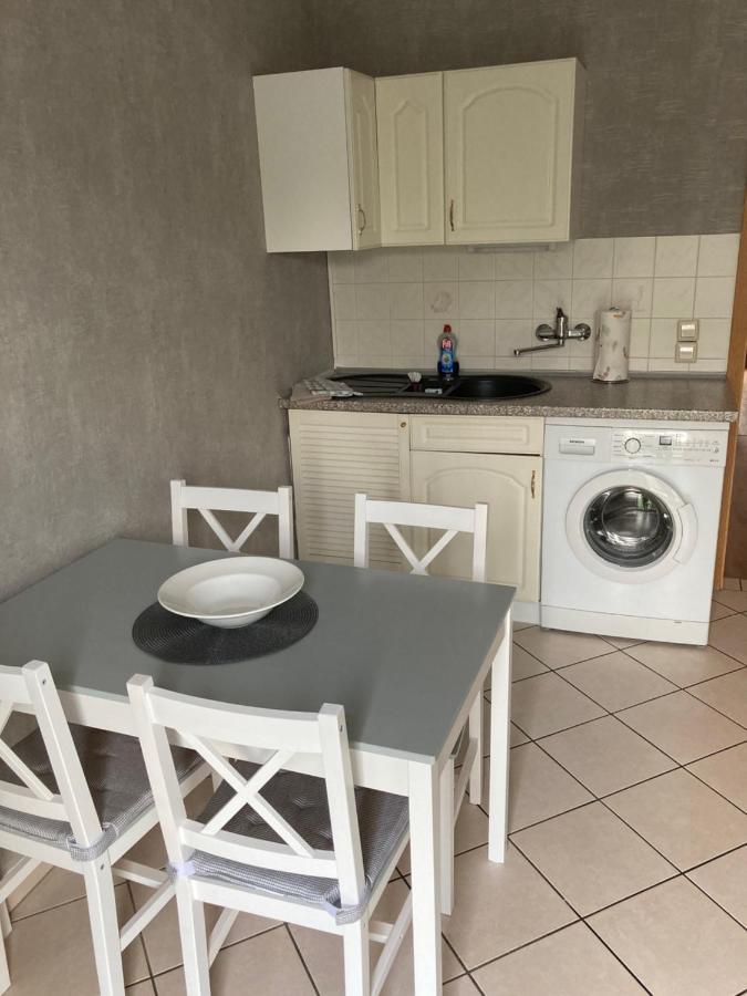 Schoene Zweiraumwohnung In Котбус Екстериор снимка